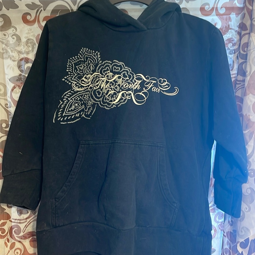 Girls Black The North Face Hoodie with Floral Print 3/4 length sleeves